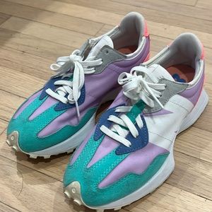 New balance 327’s sneakers
